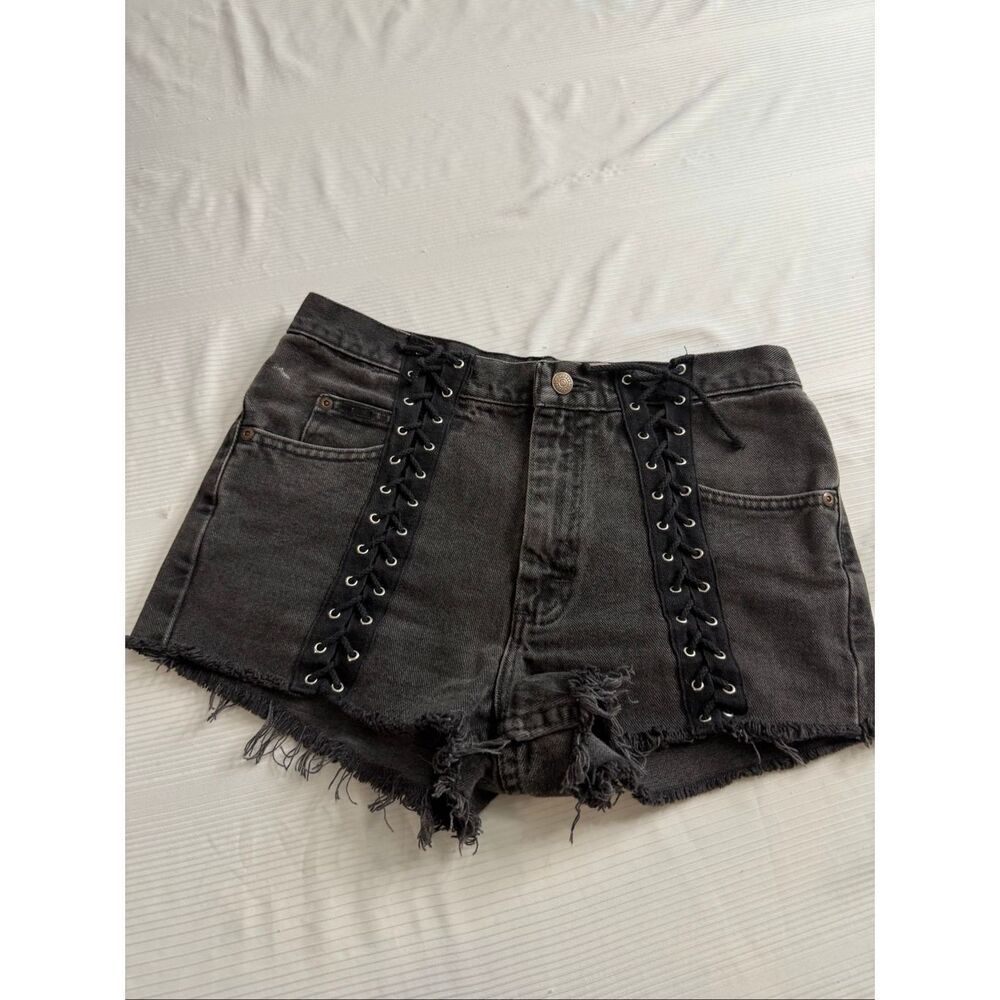 Lee X Furst Of A Kind High Rise Black Lace Up Acid Wash Denim Shorts Sz Medium